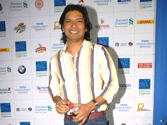 shaan at standard chartered mumbai marathon 2012 press meet 3