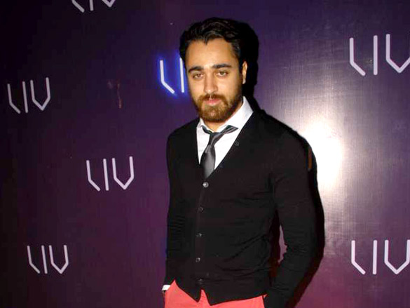 imran sonam and ayesha at liv club launch 5