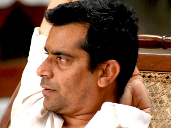 on the sets of phas gaye re obama 14