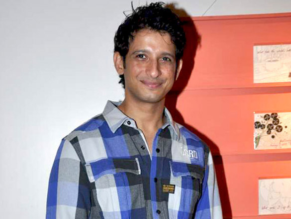 madhavan sharman at prerna joshi cardiology art event 5