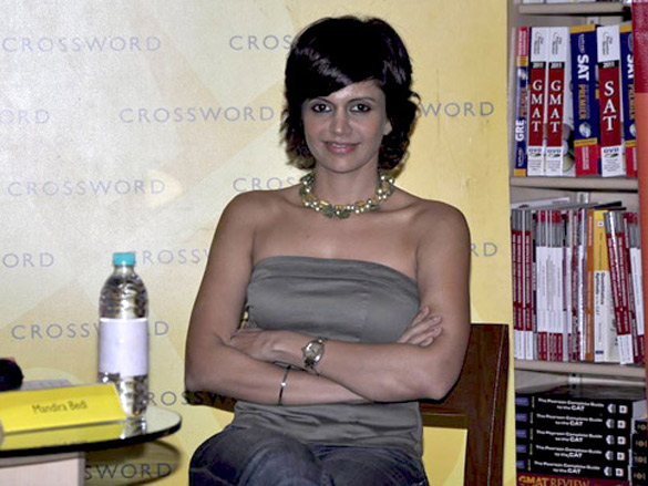 mandira bedi unveils the leader who had no title book 9