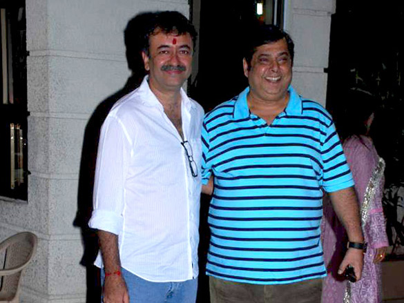 celebs at sanjay dutts mata ki chowki 5