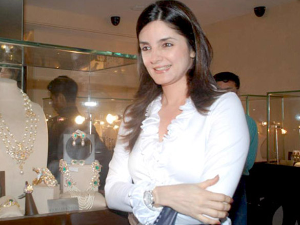 hrithik fardeen sridevi and twinkle at farah khan alis jewelry store launch 25
