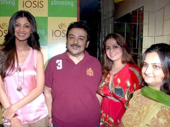 shilpa shetty launches branch of iosis spa 4