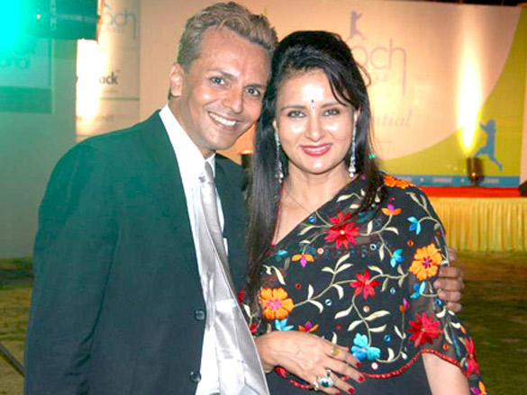 yana gupta and eesha koppikhar at child reach ngo event 11