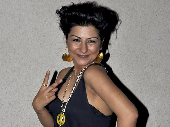 hard kaur and models rock at sula cointreau launch event 3