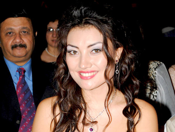 monikangana dutta attends a special performance by lets tango artists 8