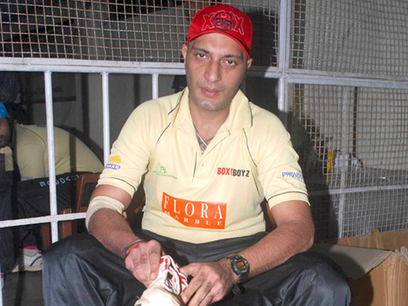 suniel shetty at boxy boyz cricket match 13