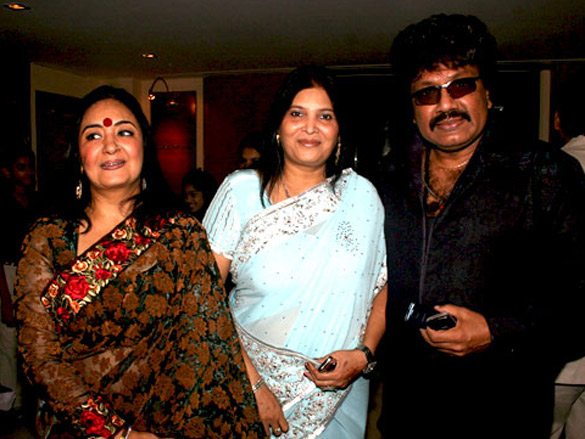 lyricist sameers daughter sanchita and abhisheks wedding 11