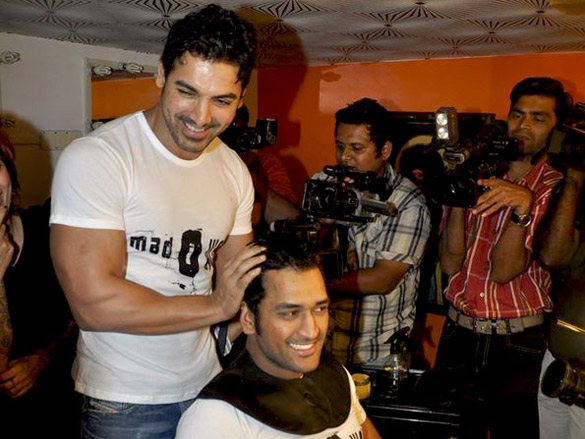 john and dhoni style each other at mad o wat salon 9