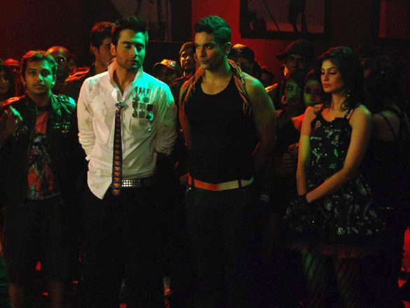 on the sets of f a l t u 4