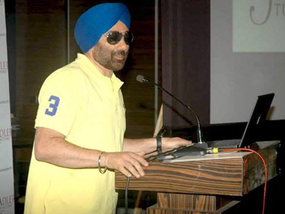 sunny deol at stell adler studio launch 3
