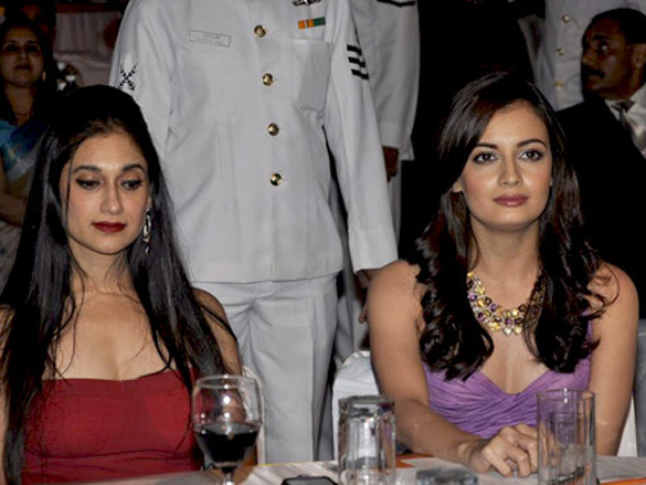 dia mirza and lucky morani judge navy queen contest 5