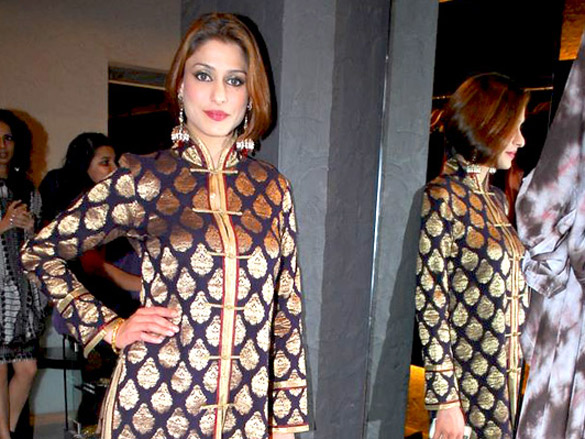 yuvraj singh graces zoyas fashion preview 13