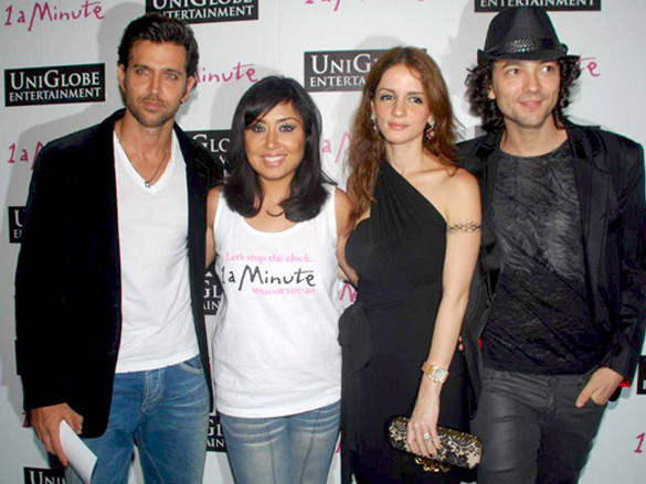 hrithik and fardeen at 1 a minute film on breast cancer premiere 4