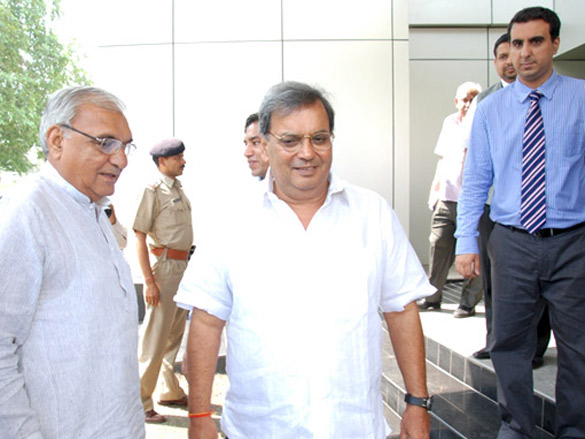 chief minister bhupinder singh hooda visits whistling woods international 5