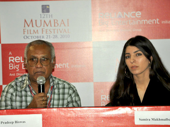launch of book on samira makhmalbaf at 12th mumbai film festival 3