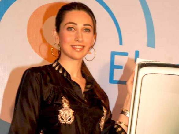 karisma launches s square mobile amidst chaos 7