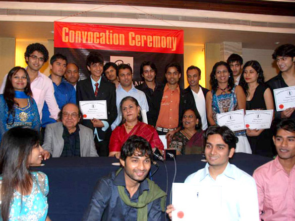 jaya bachchan at roshan tanejas academy convocation ceremony 3