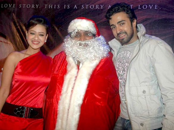 ganesh acharya turns santa to promote his film angel 4