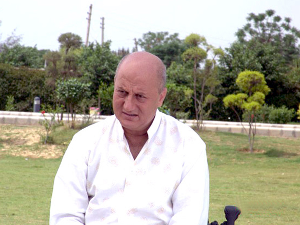 anupam kher 33