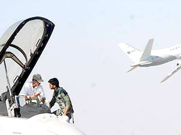 on the sets of mausam 14