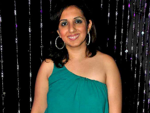 rajeshwari and claudia at vivek and parvezs bash 14