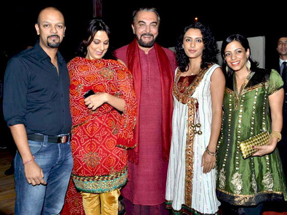 monica dogra and payal rohtagi at punjab grill launch 5