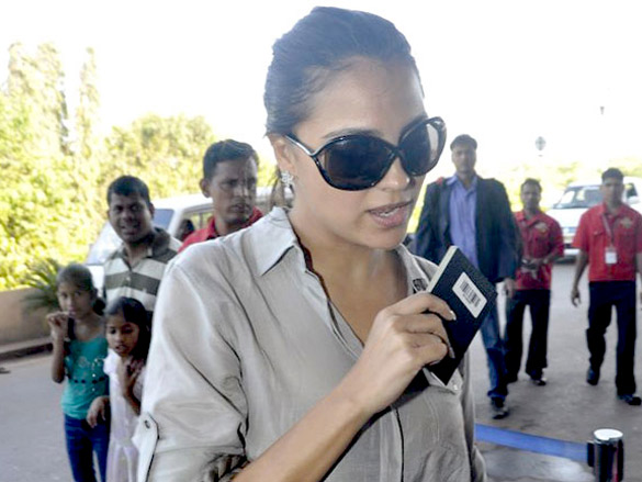 lara dutta and mahesh bhupathi leave for dubai 3