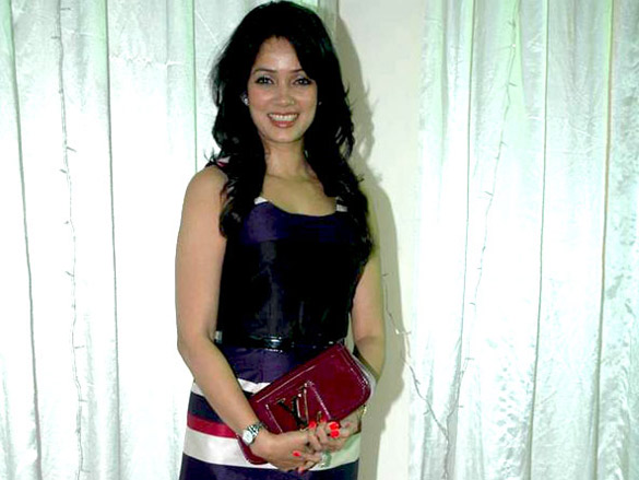 eesha shabana and others at black comedy play 7