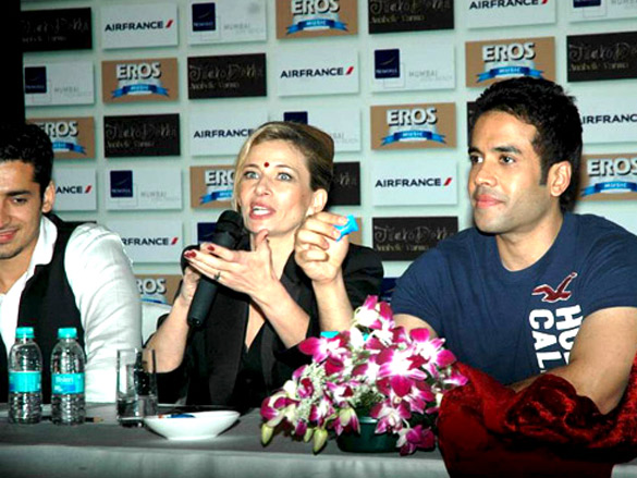 tusshar geeta and sofia hayat at anabelle varmas single tumko dekha launch 5
