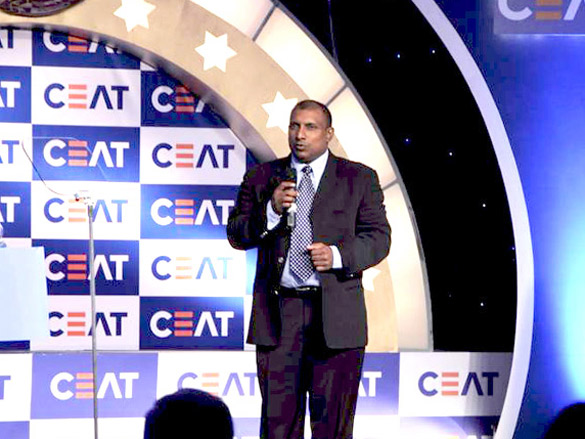 neha dhupia and top cricketers at ceat world cup awards 8