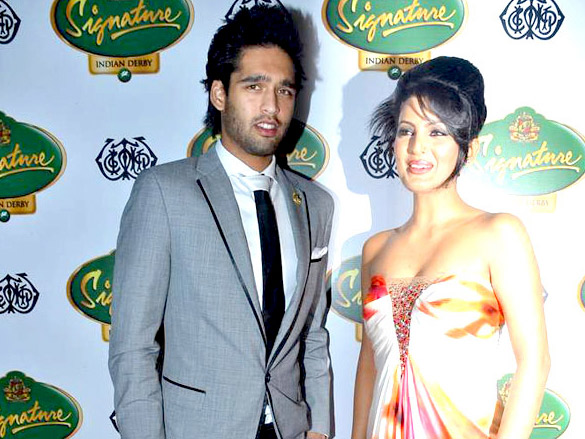 geeta basra at signature derby press meet with fashion show 10