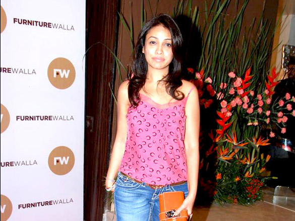 fardeen khan and riteish grace laila khans furniturewala launch 14