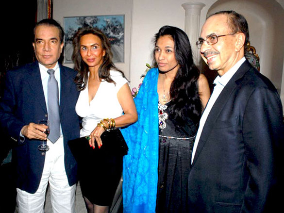 aamir khan and dev anand grace stardusts anniversary bash 6