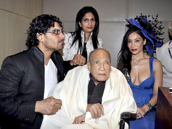 a k hangal at gitanjali cyclothon fashion show 2011 8