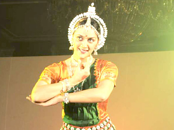 hema esha and ahana perform at imc impact 2011 5