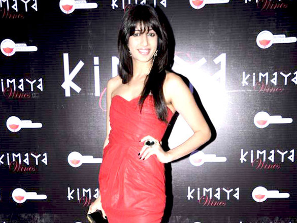 shazahn padamsee and kunal kapoor at the launch of kimaya wines 10