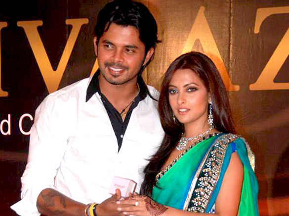 riya sen and sreesanth promote gitanjalis rivaaz collection 2