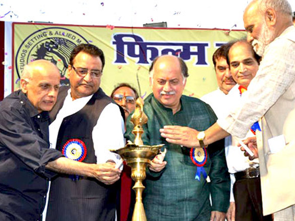 jeetendra at film mazdoor union meeting 2