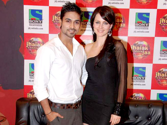 madhuri and yana on the sets of jhalak dikhhla jaa 7