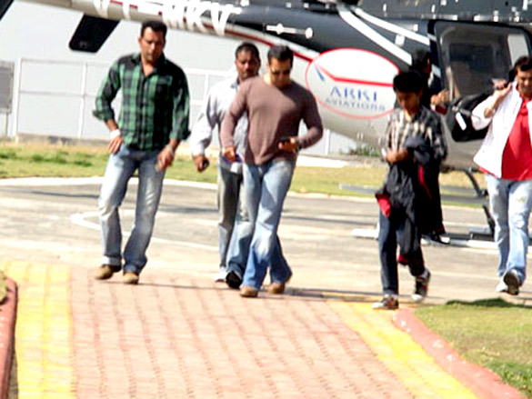 on the sets of bodyguard 26