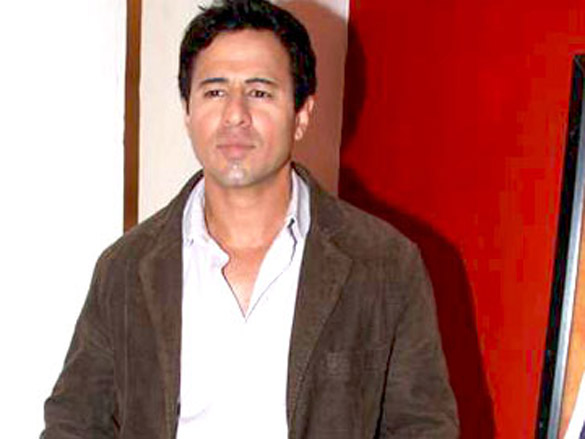 on the sets of diary of a butterfly 13