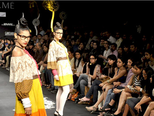 sabyasachi mukherjees show at lakme fashion week 2011 day 1 6