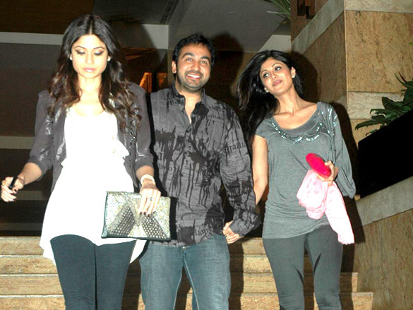 shilpa raj and shamita snapped at grand hyatt 2