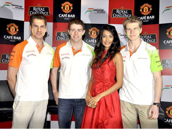 sarah jane dias at the force india event with adrian sutil 2
