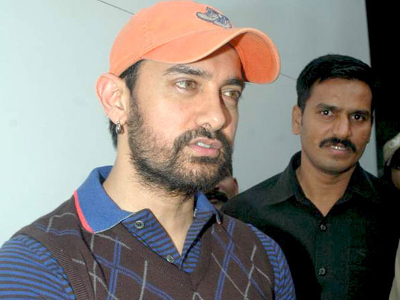 aamir khan spotted at filmistan 3