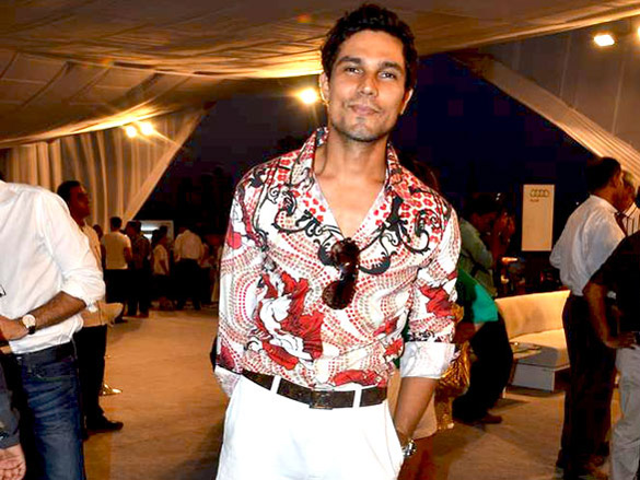 manish malhotras fashion show at polo match 11