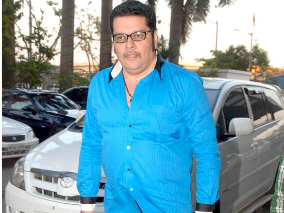 celebs at late naveen nischols prayer meet 13