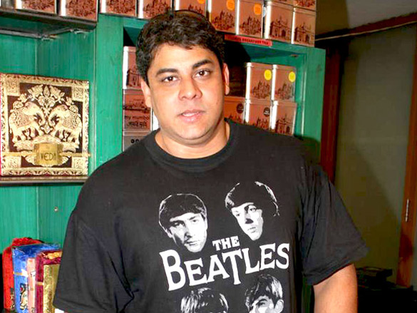 cyrus broacha at the book cant die for size zero launch by vrushali talan 7